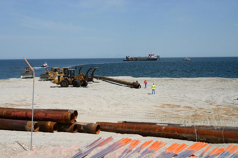 Day164 CapeMay moveing pipeline 10.JPG